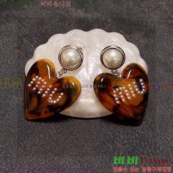 �̿�̿� �Ͱ��� MU451012