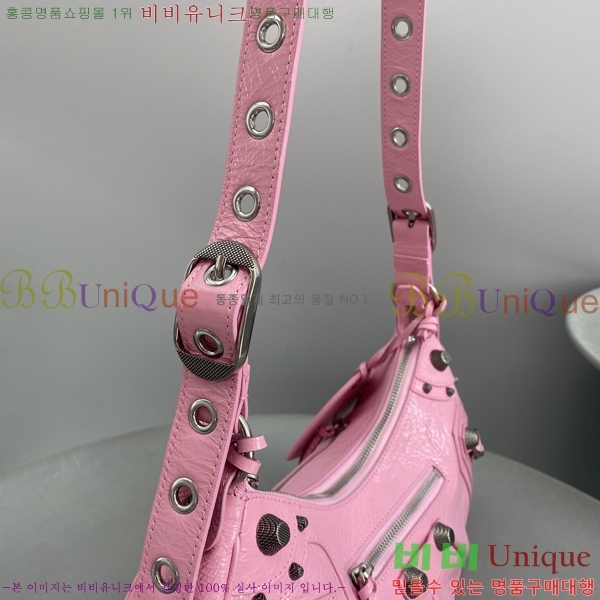 #�߷��þư� LE CAGOLE �� ī�� ���� 6713071-501