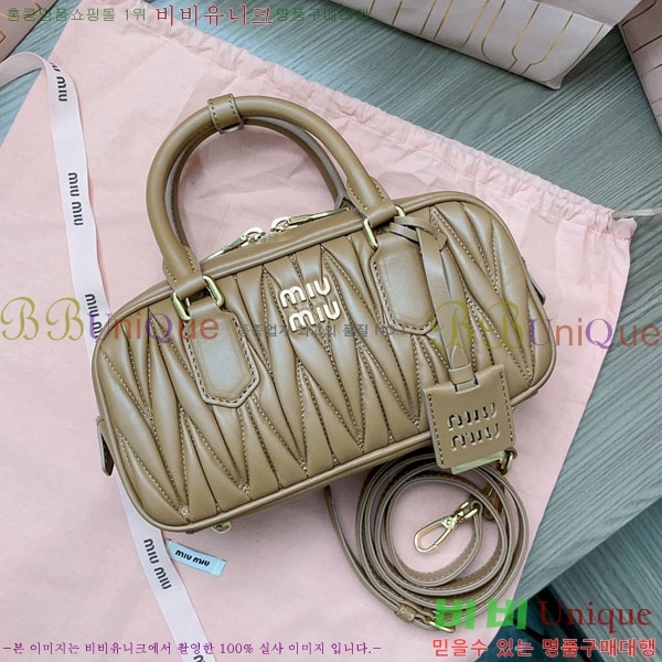 #�̿�̿� �Ƹ�ī�� ���׶�� ����� 5BB142-204 ������- 365�����롽