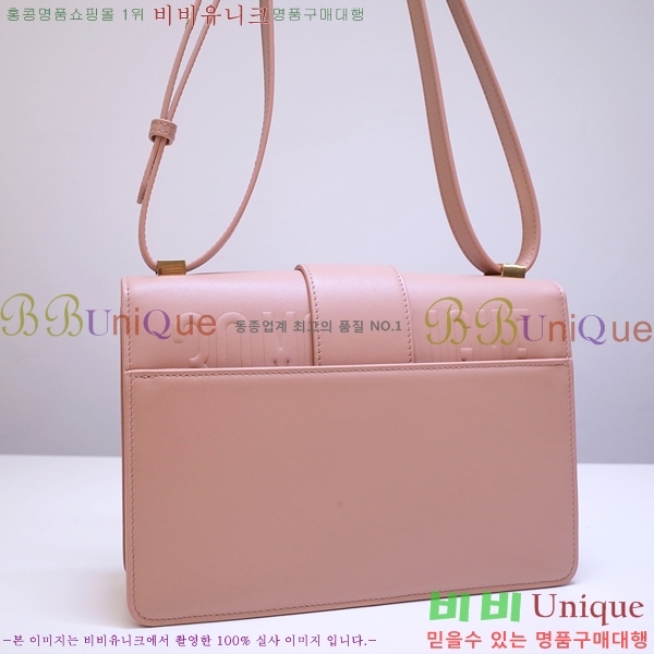 #��� 30 �����ι� M9203-666