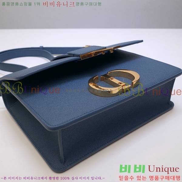 #��� 30 �����ι� M9203-211