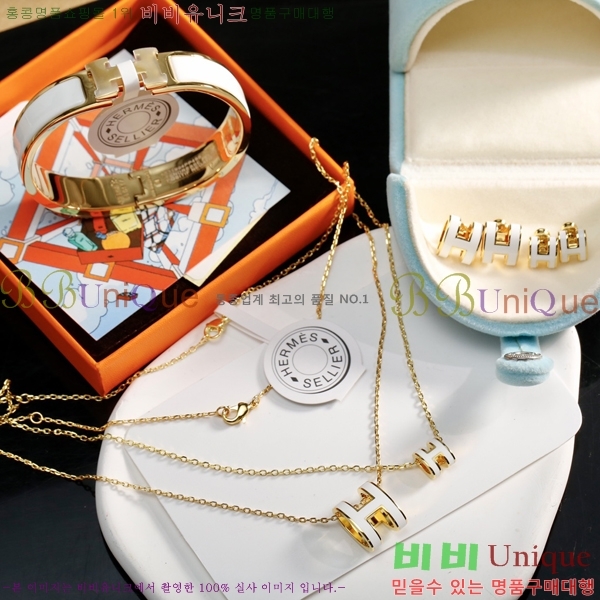 �����޽� �־� 16H244112-1