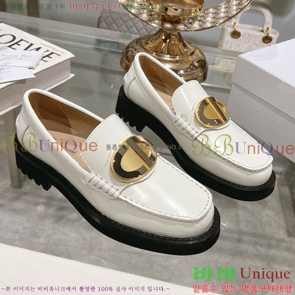 ���� ��� ���� 33D748813-2