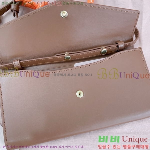 #�̿�̿� ���� ���� �ڵ���� ��� ��Ʈ�� 5MT025-102