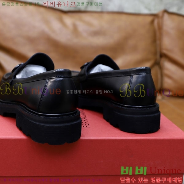 ��󰡸� Ŭ���� ���� 48F24515-6-3