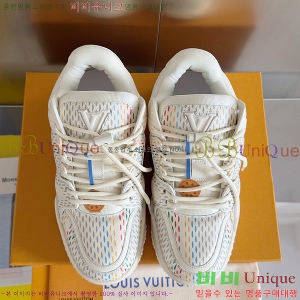 NEW LV Ʈ���̳� �ƽ� ����Ŀ�� 47L245912-1