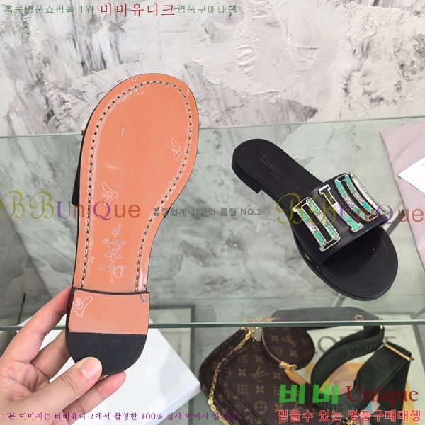 ��� ���� 30DLC2452466-513-6