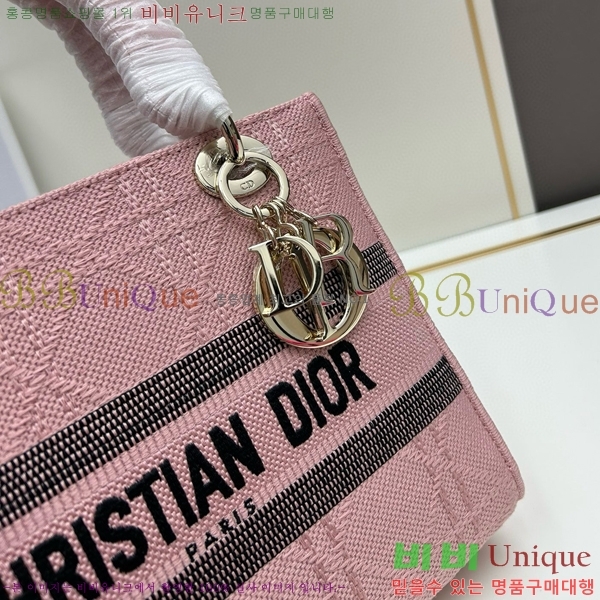 ST ��� ���̵�� M8002-17