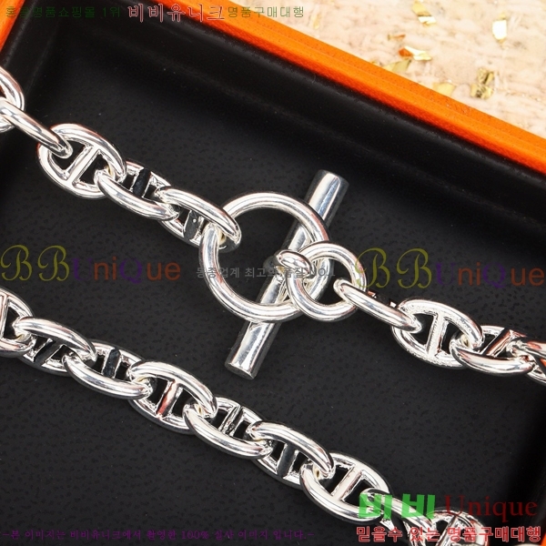 �����޽� ����� HE00126-3