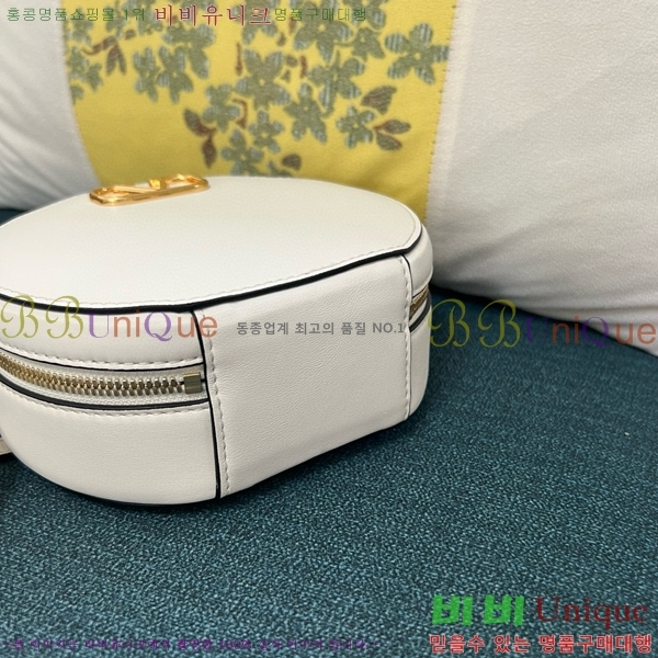 #�߷�Ƽ�� �ñ״�ó V�ΰ� ���� �̴� ũ�ν��� 4W2P0AC2-102