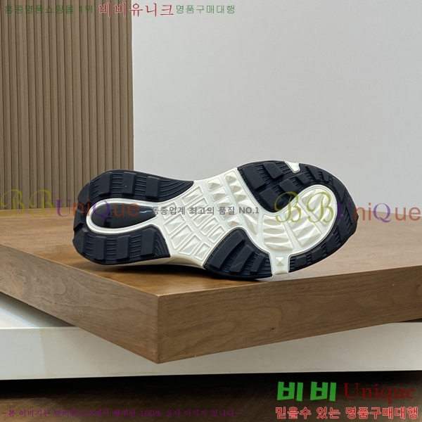 ���� �߷�Ƽ�� ����Ŀ�� VA832626-1