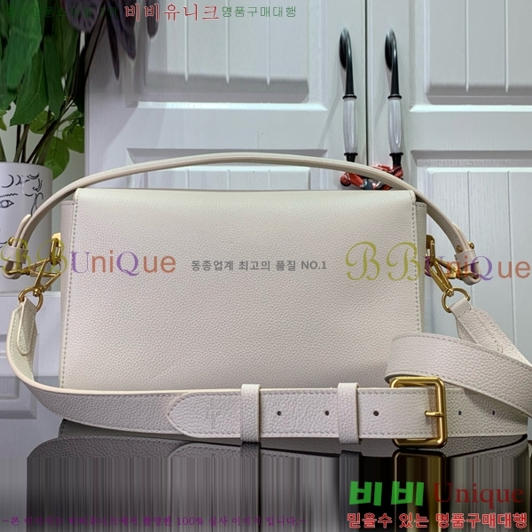 #���̺��� ����Ʈ Ʈ����Ʈ ����� M25359-101