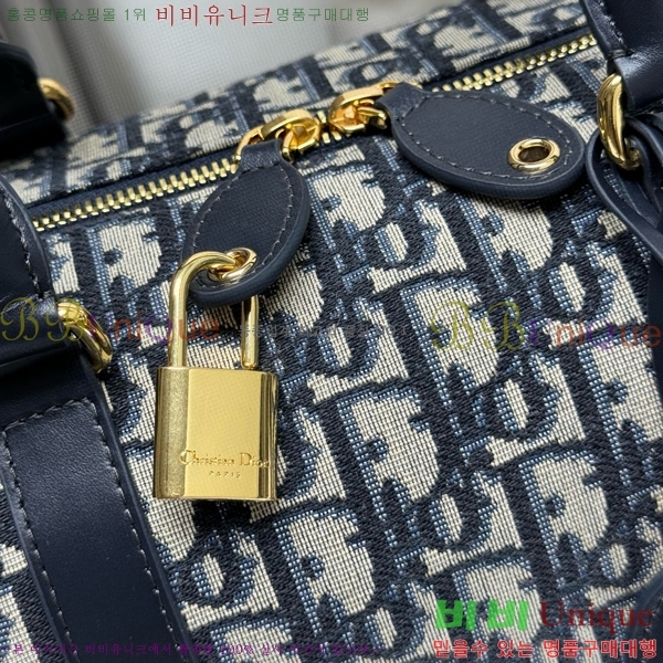 #��� �׷�� 25 �� ���� ��ī�� M1365-101