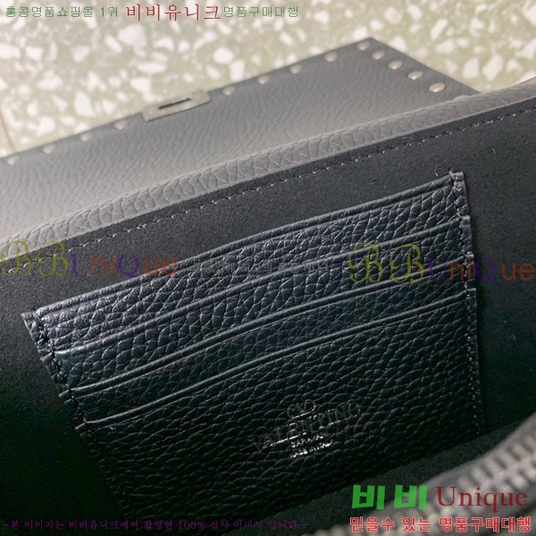 #�߷�Ƽ�� ����ٴ� �����͵� ũ�ν��ٵ� �� 057-103