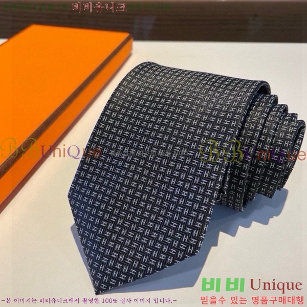 #�����޽� ��Ÿ�� HE555582-3