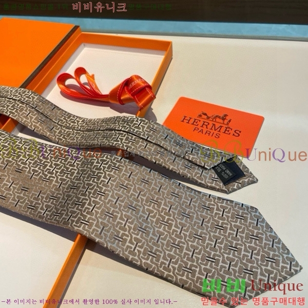 #�����޽� ��Ÿ�� HE555582-5