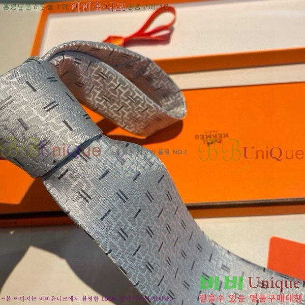 #�����޽� ��Ÿ�� HE555582-6