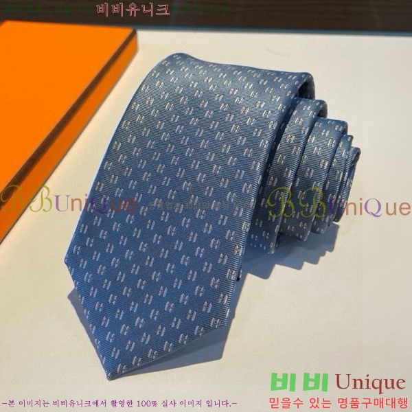 #�����޽� ��Ÿ�� HE50522-4