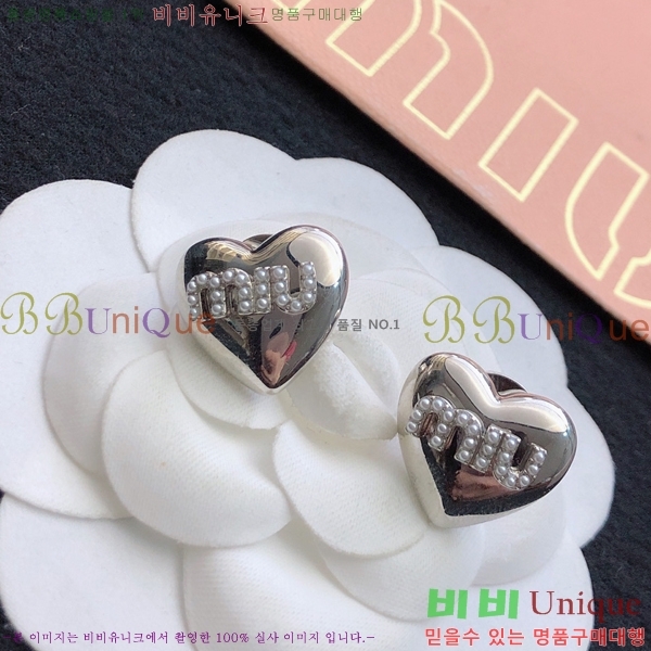 �̿�̿� �Ͱ��� MU452827-2