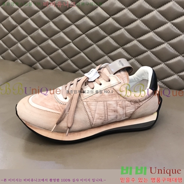 ���� �߷�Ƽ�� ����Ŀ�� 29VT24821-2