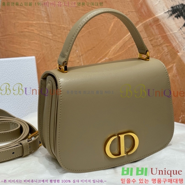 #��� ������ 30 ���� �̵� M9371-102