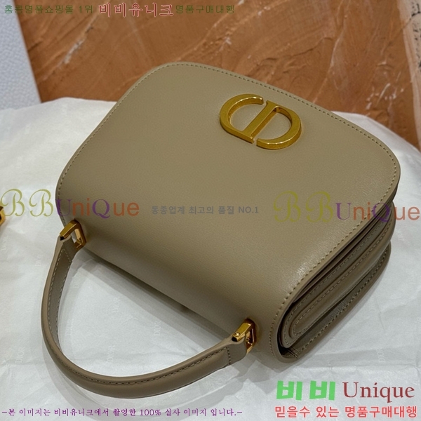 #��� ������ 30 ���� �̵� M9371-102