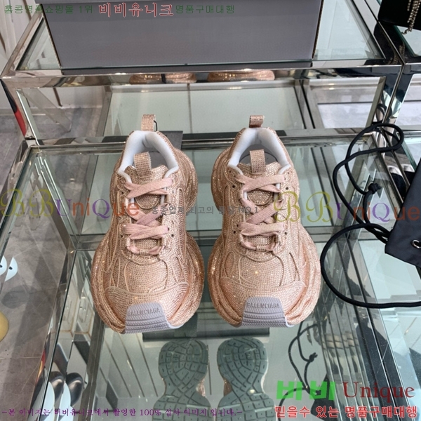 �߷��þư� 3XL Ʈ���̳� ����Ŀ�� BLA356600-101