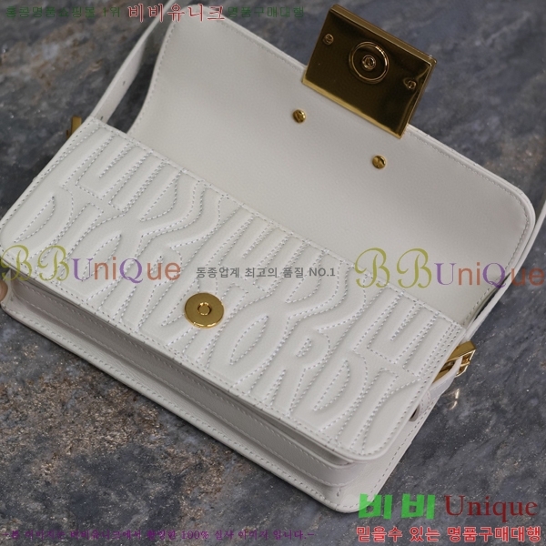 #��� �̽���� �÷��� M2610-104