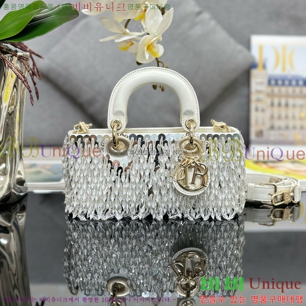 #��� ���̵� �� ���̹� M0613-301