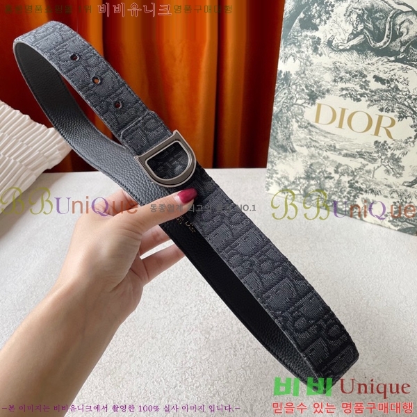 #���� ��� ĳ�־� ��Ʈ 15D2482622-4 �� 3.5mm