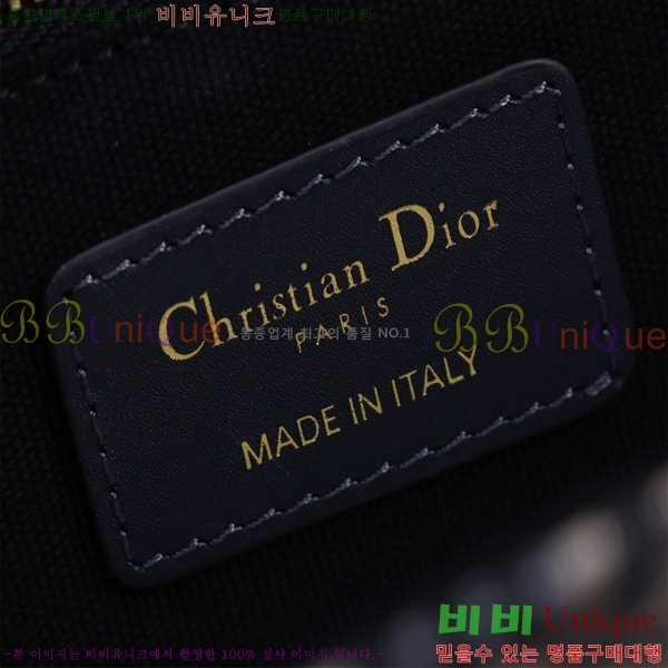 #��� NEW 30 ������ ü�� ũ�ν��� M9208-660