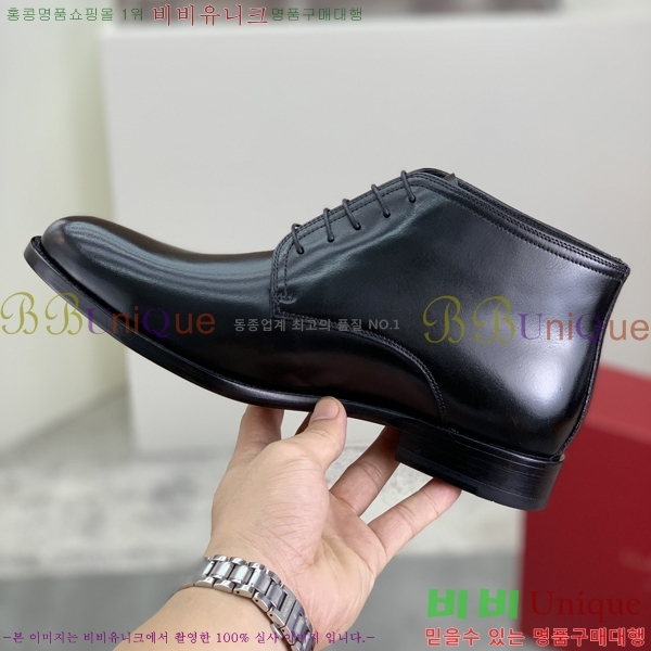 ���� ��󰡸� Ŭ���� ��Ŀ ���� 66F248293-1