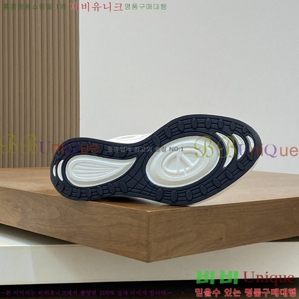 ���� �߷�Ƽ�� ����Ŀ�� VA832640-3