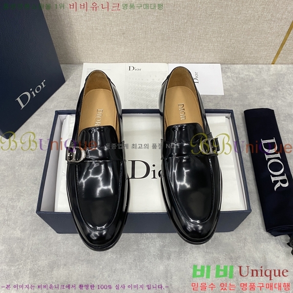 ���� ��� ���� D893670-1