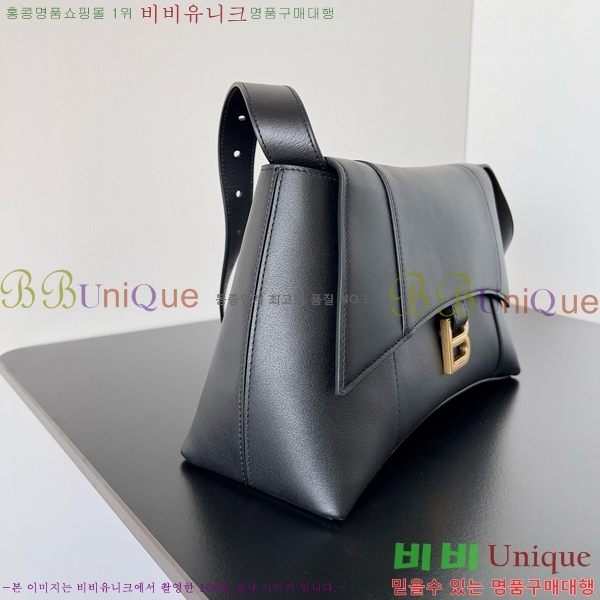 #�߷��þư� �ٿ�Ÿ�� ���� �����  67135329-104