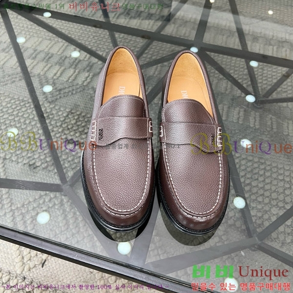 ���� ��� ���� D9978053-6