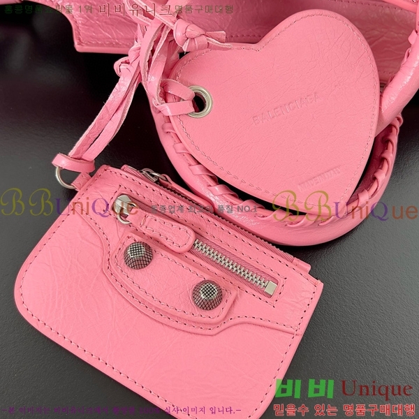 #�߷��þư� �׿� ī�� ����� XS �� 700940-207