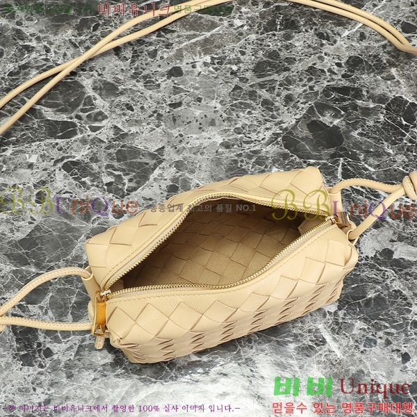 #���װ�����Ÿ ���� �̴� ī�޶�� 680254-604