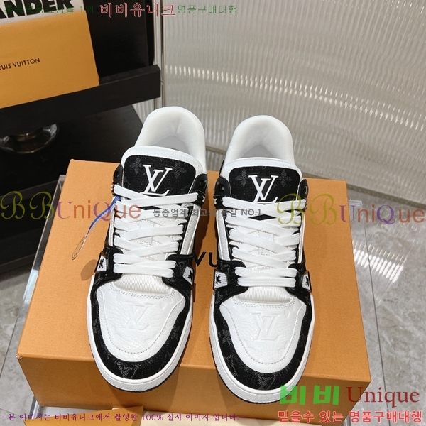 NEW LV Ʈ���̳� ����Ŀ�� 44L2412434-1