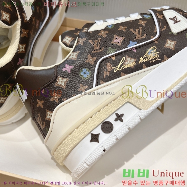 NEW LV Ʈ���̳� ����Ŀ�� 44L2412436-1