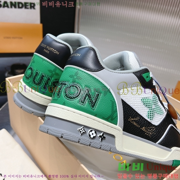 NEW LV Ʈ���̳� ����Ŀ�� 40L24768941-4