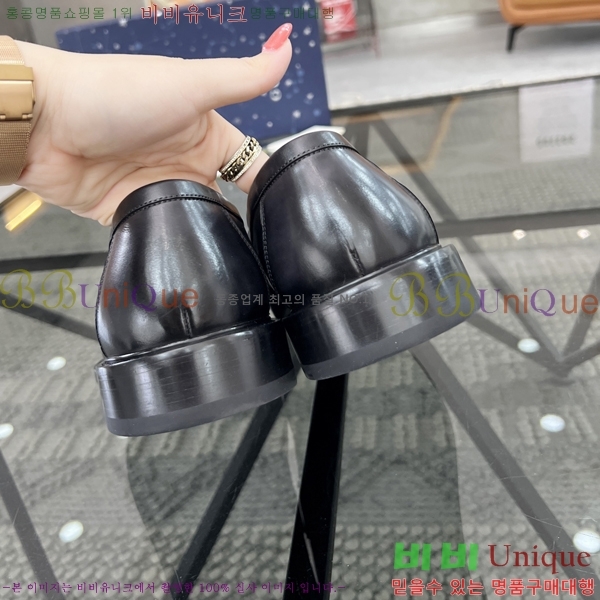 ���� ���� ���� G892701-4