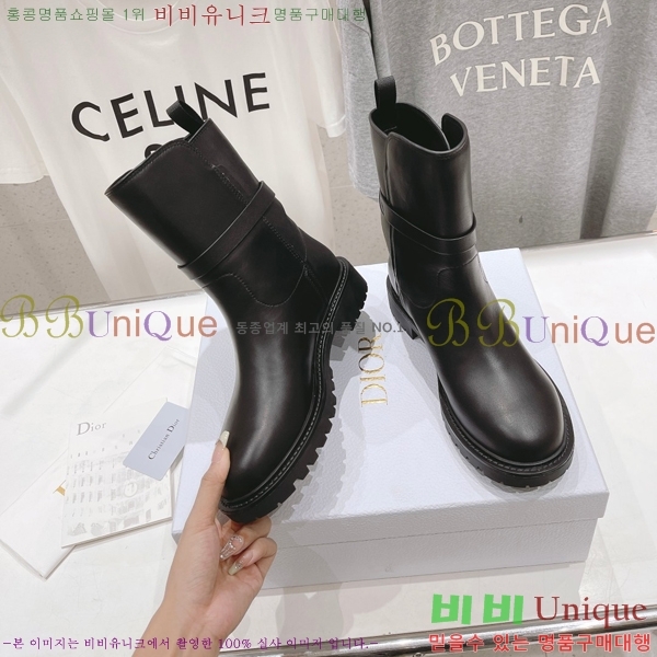 ���� ��� 30 Montaigne ��Ŭ ���� 41D24101614-2