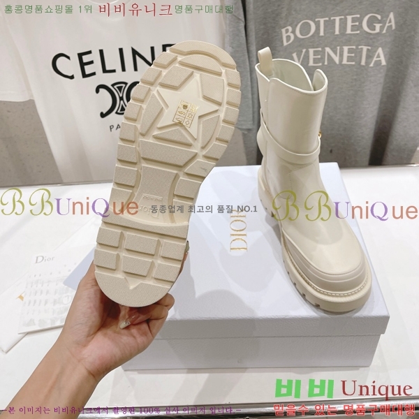 ���� ��� 30 Montaigne ��Ŭ ���� 41D24101614-3