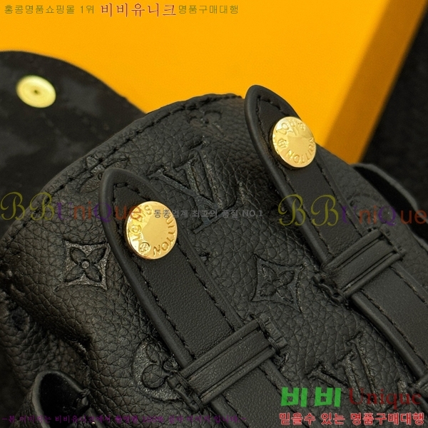 ���̺��� �̴� ũ�������� �Ŀ�ġ M77166-1