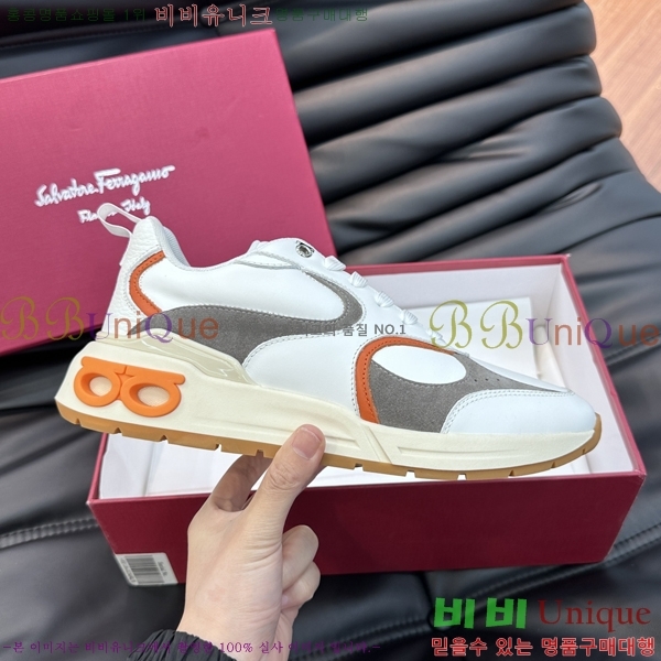 ���� �䷹���� ����Ŀ�� F895954-2