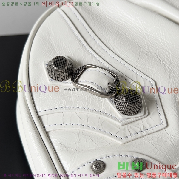 #�߷��þư� LE CAGOLE �� ī�� ���� 6713071-502