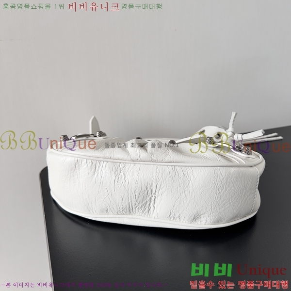 #�߷��þư� LE CAGOLE �� ī�� Xs ����� 6713091-1