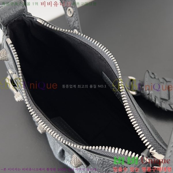 #�߷��þư� LE CAGOLE �� ī�� Xs ����� 6713091-6