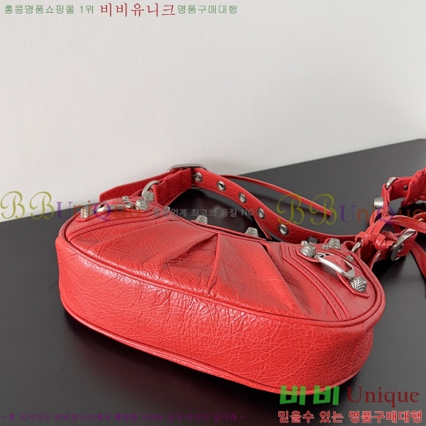 #�߷��þư� LE CAGOLE �� ī�� Xs ����� 6713091-7